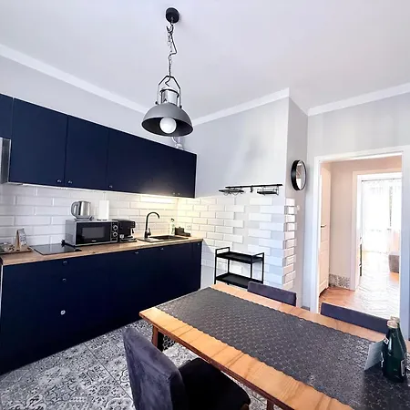 Al-dom Stary Park كولوبرزيغ